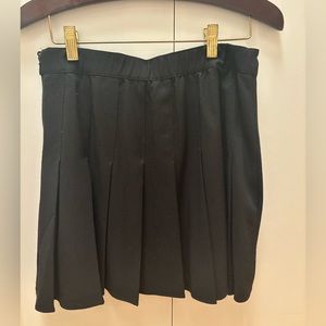 Abercrombie and fitch black skirt